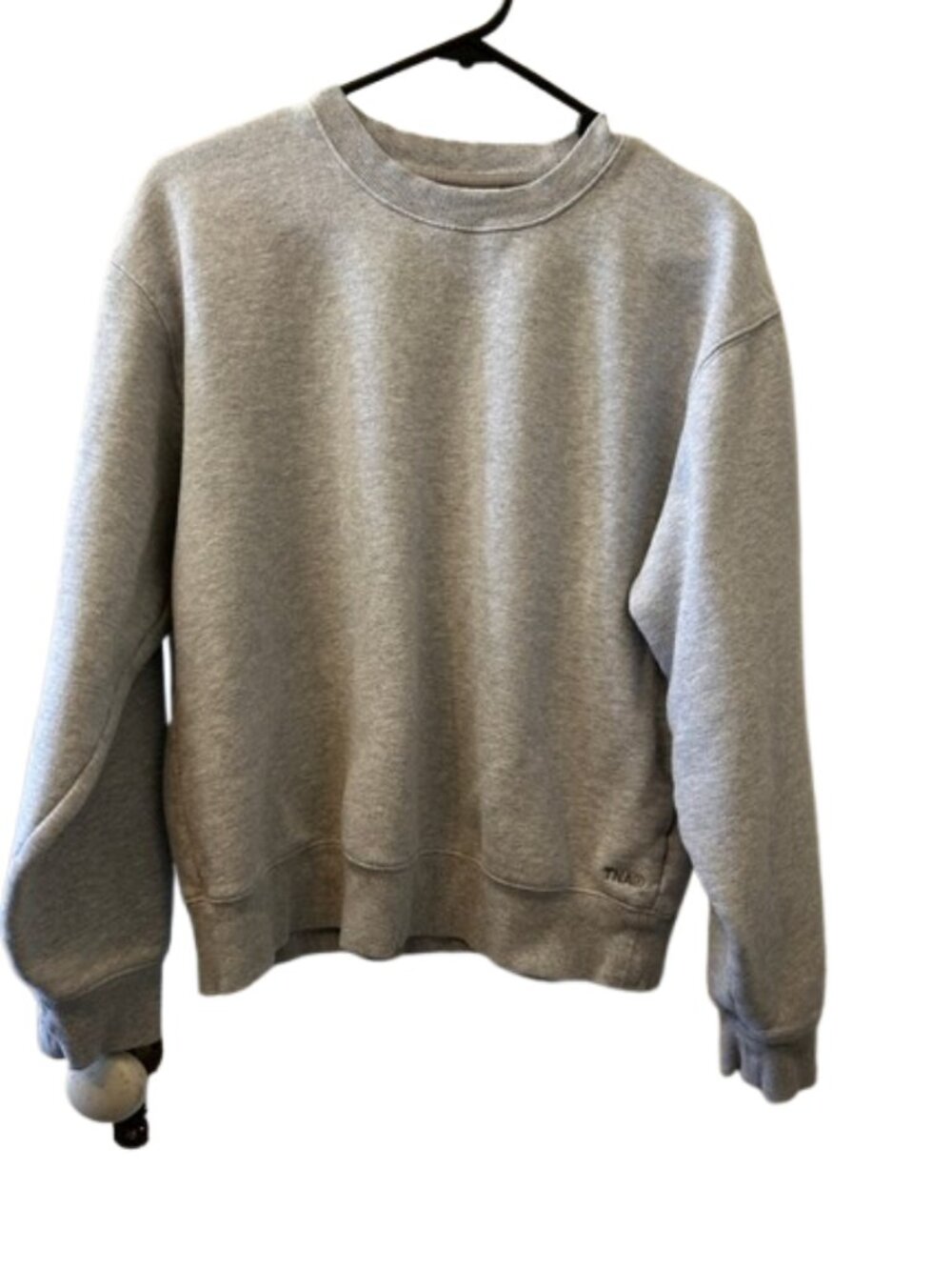 115. TNA Women’s Light Gray Crewneck Sweatshirt